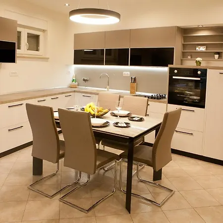 Διαμέρισμα Nikoleto *