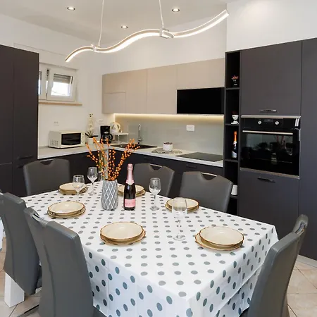 Apartmán Nikoleto *