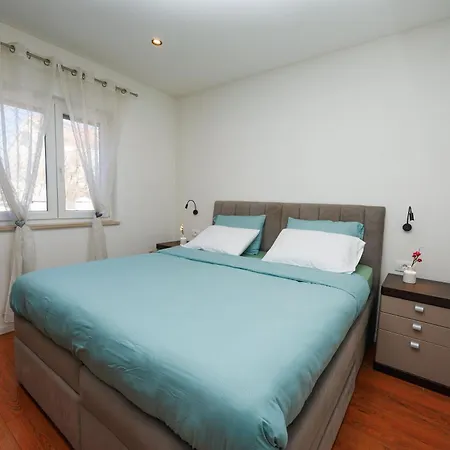 Nikoleto Apartmán *