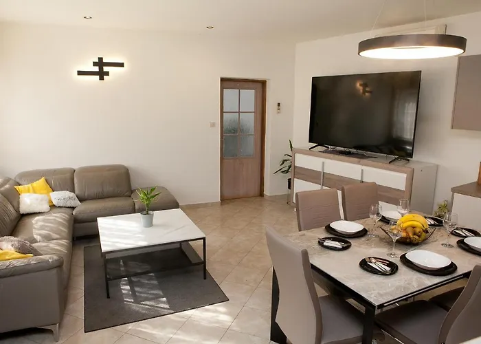 Apartment Nikoleto *